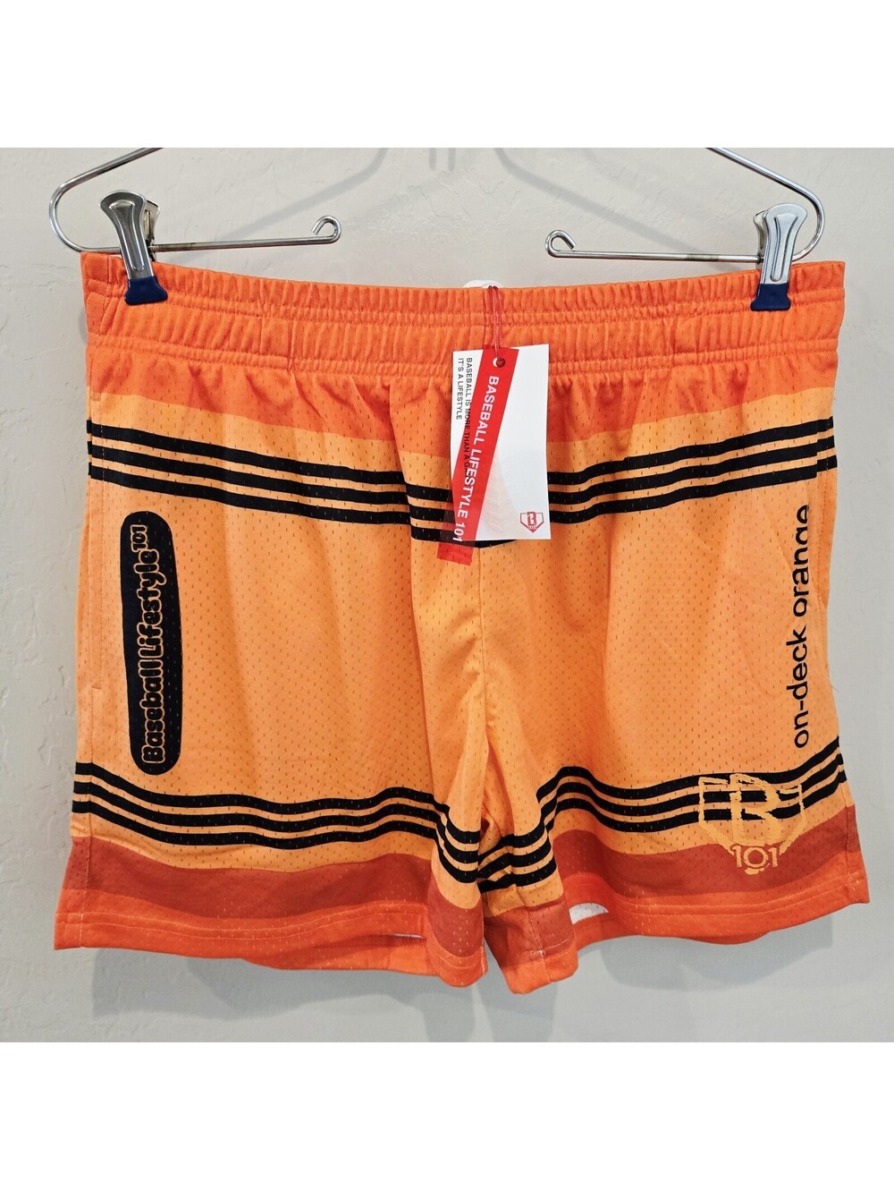 Baseball Lifestyle 101 Athletic On-Deck Orange Crayon Shorts Men's Small NWT